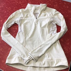 Lululemon zip up long sleeve sz 6
